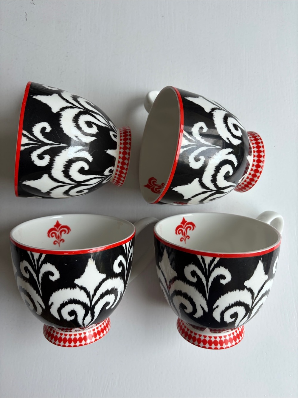 SET OF 4 Large Coffee/Tea Cups